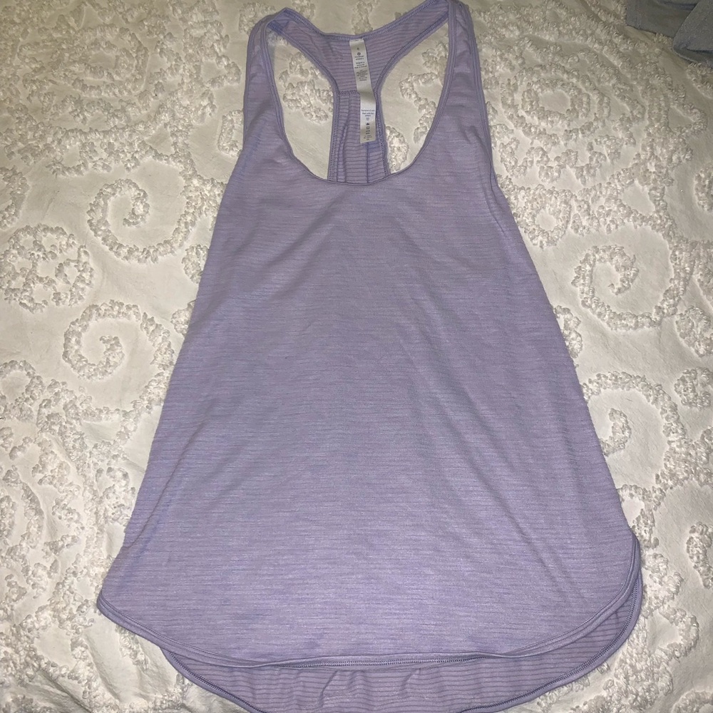 Lilac lululemon tank